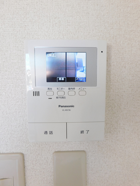 セキュリティ　TVモニターホンで来訪者を確認出来ます！