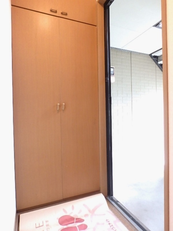 玄関　図面と現状に相違がある場合には現状を優先