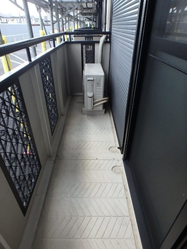 バルコニー　図面と現状に相違がある場合には現状を優先