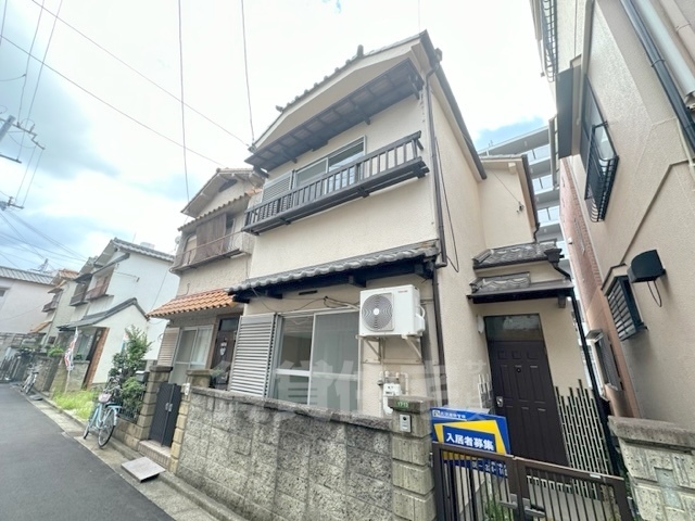 飯田貸家の建物外観