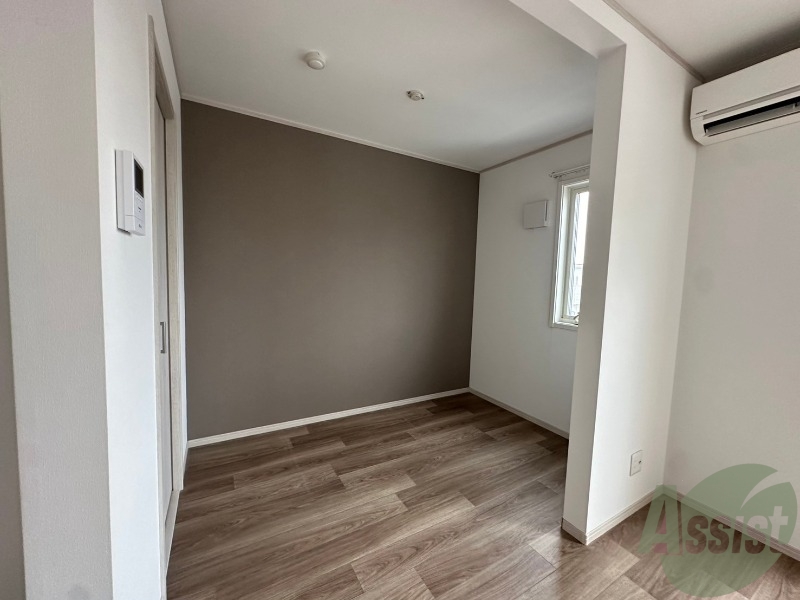 その他部屋・スペース　３帖の広さがありキッチンと離れているお部屋です。