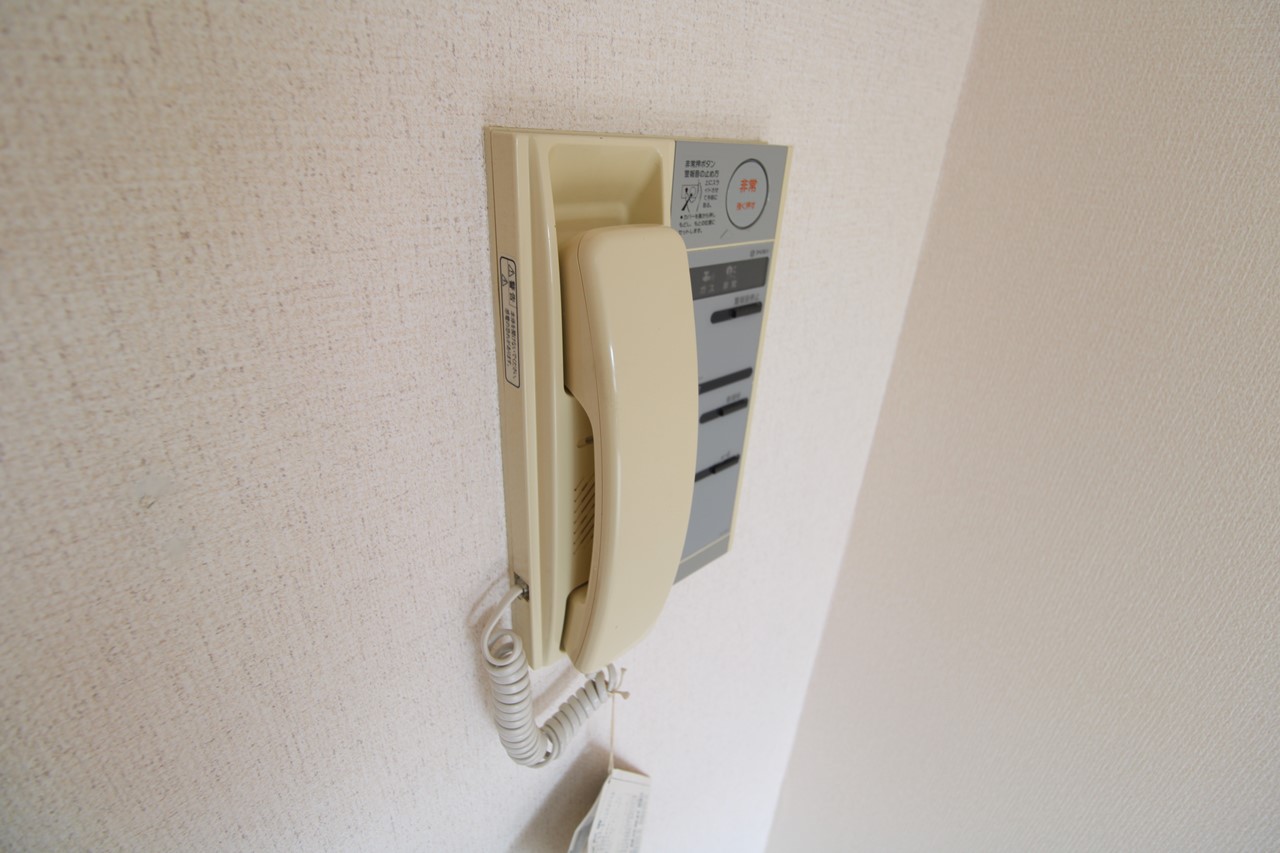 セキュリティ　※同物件、別部屋になります。