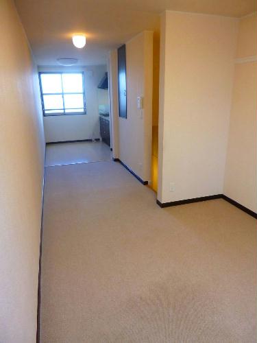 居室・リビング　2F居室。