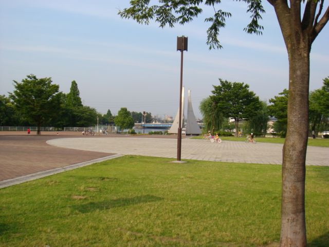 公園　佐屋川公園（公園）まで660m