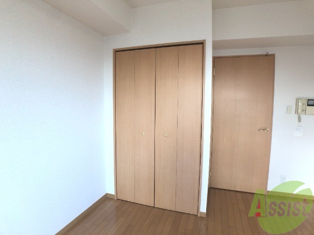 収納　クローゼットがありました。お洋服や荷物はここへ