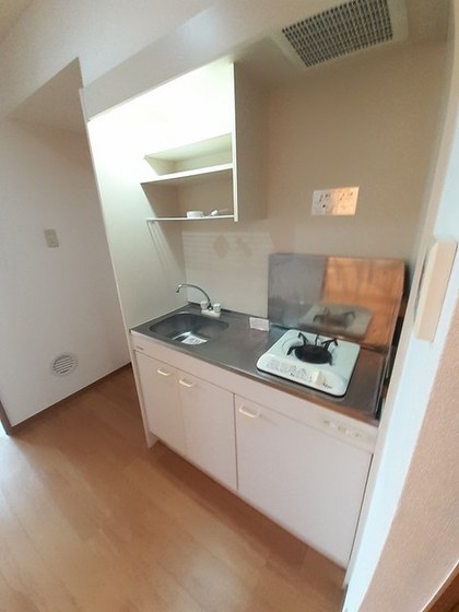 キッチン　※他号室の写真です