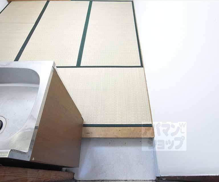 玄関　１８号室写真使用