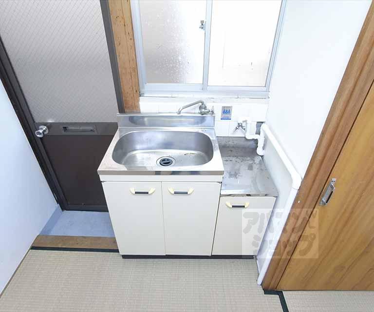 キッチン　１８号室写真使用