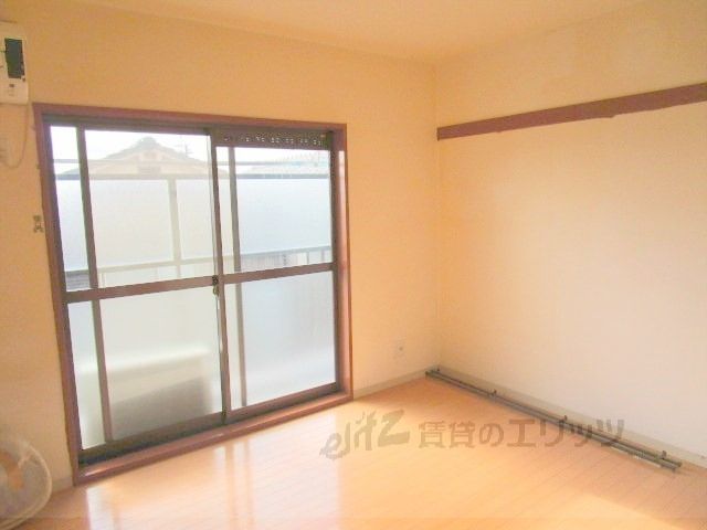 居室・リビング　洋室