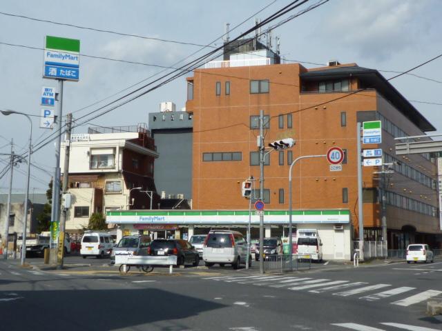コンビニ　ファミリーマート富田林若松町店（コンビニ）まで413m