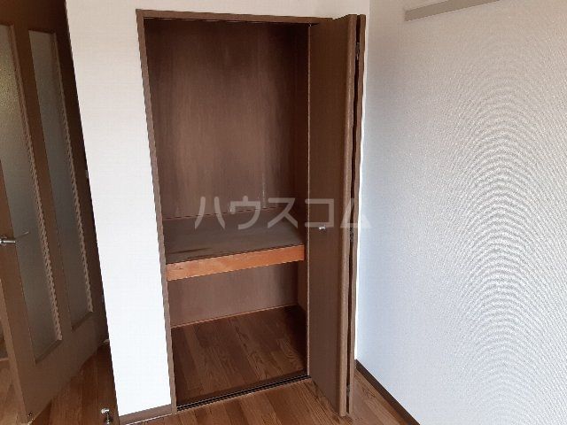 【アスコット瀬戸口の収納】