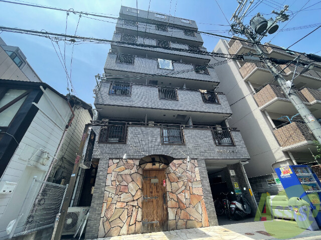 中市マンションの建物外観