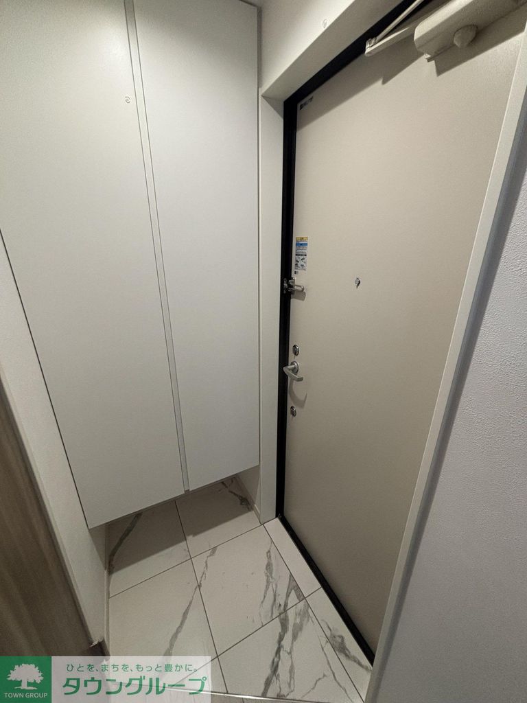 玄関　バルコニー