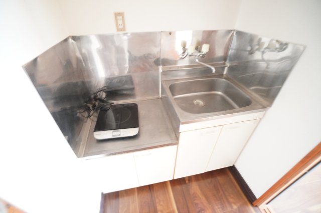 キッチン　※同物件・同タイプの写真です。