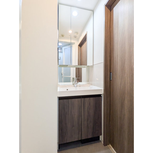 洗面設備　洗面台