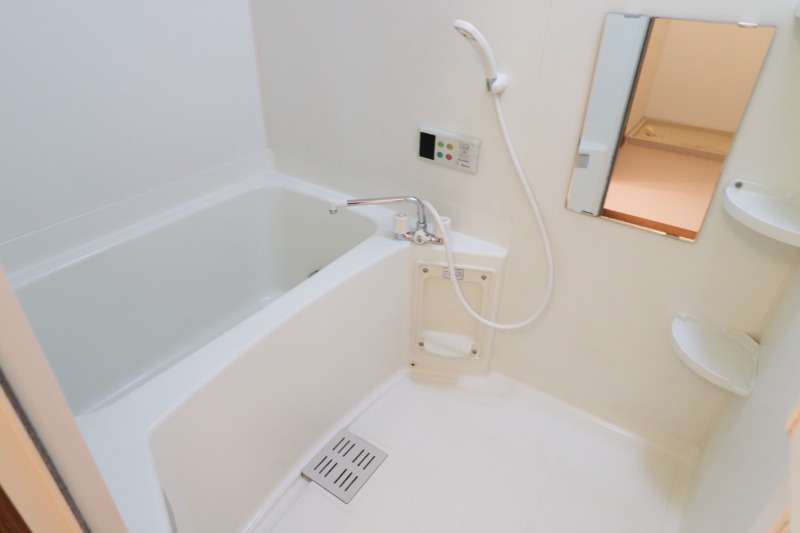 バス・シャワールーム　図面と現状に相違がある場合には現状を優先