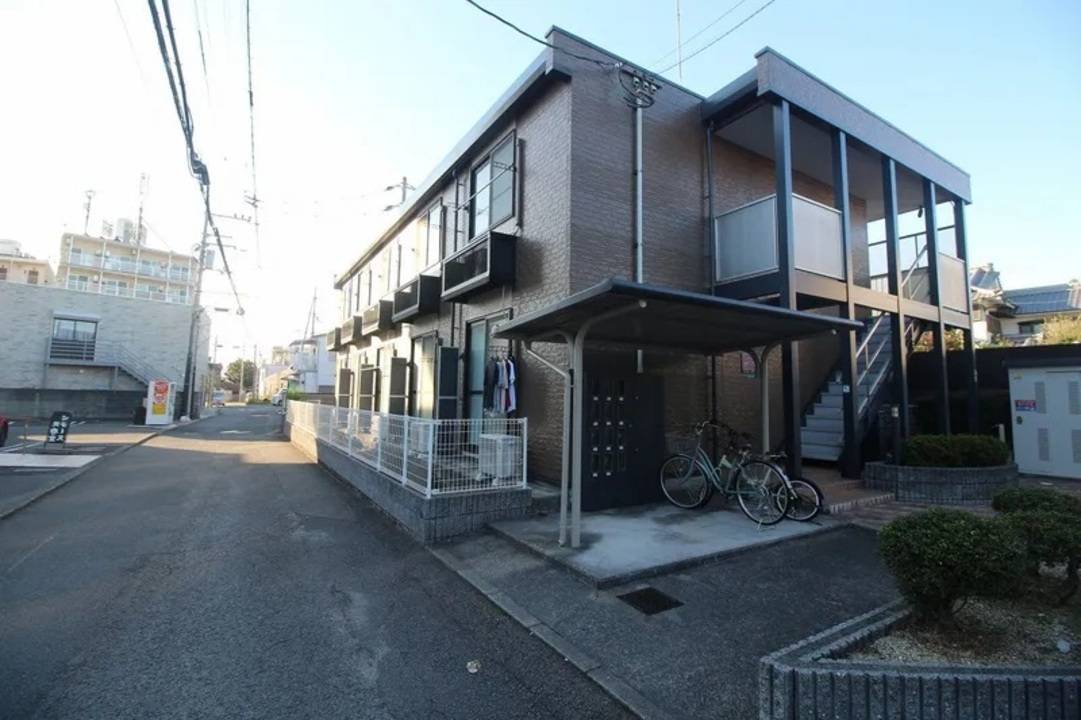 エントランス　アプローチ