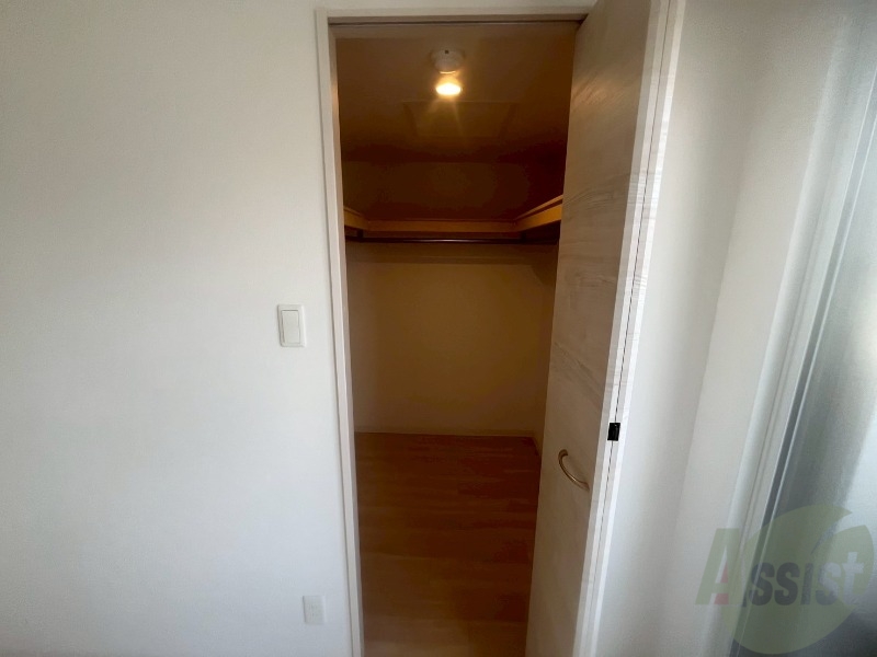 収納　嬉しいウォークインクローゼット仕様です！！