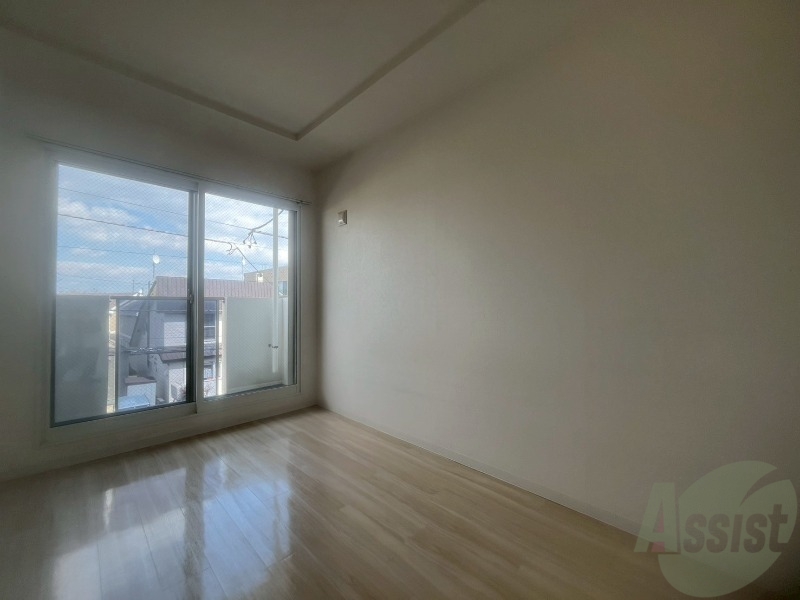 その他部屋・スペース　寝室です。部屋をどう使うかはあなた次第です！