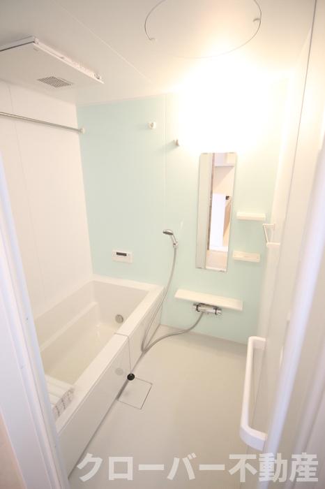 バス・シャワールーム　バス