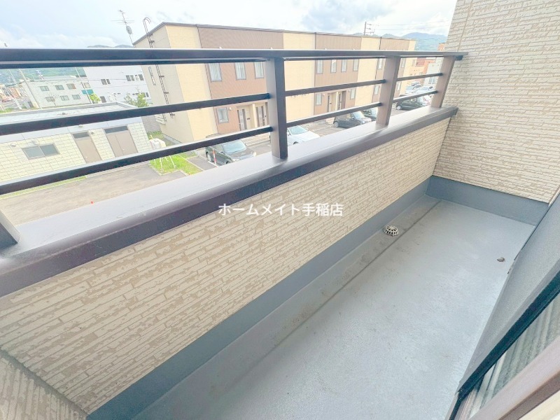 バルコニー　バルコニースペースです！