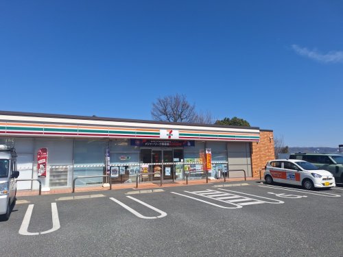 コンビニ　セブンイレブンはびきの1丁目店（コンビニ）まで620m