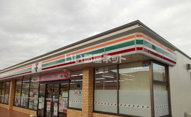 コンビニ　セブンイレブン 富士市松岡西店（コンビニ）まで809m