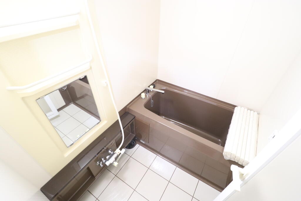 バス・シャワールーム　浴室です♪