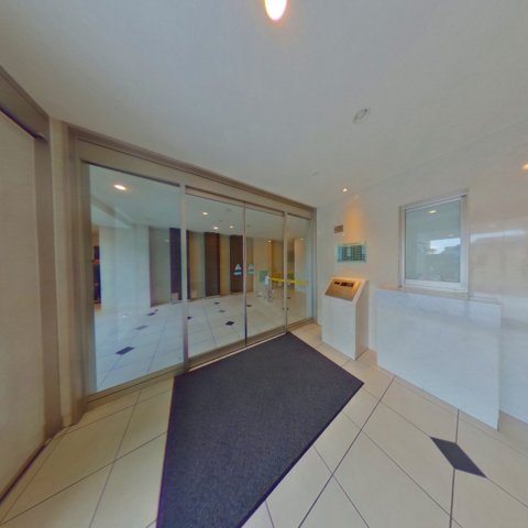 ロビー　建物の内部です