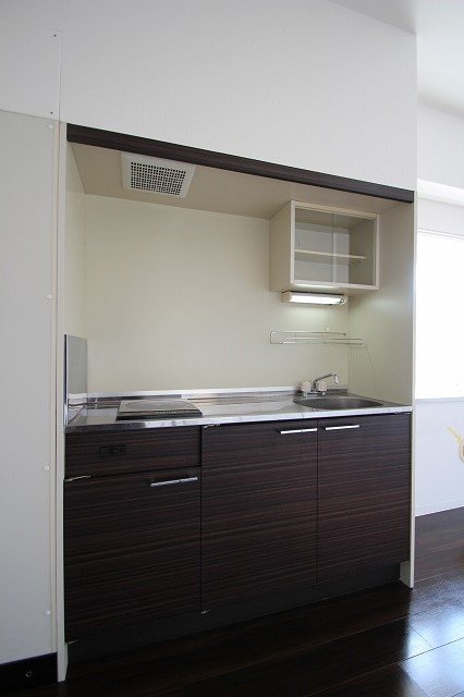 キッチン　同物件別室です。