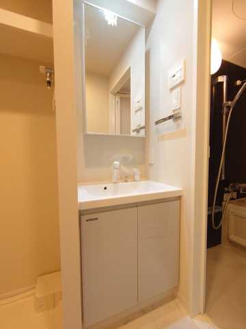 洗面設備　AXAS池袋レジデンス