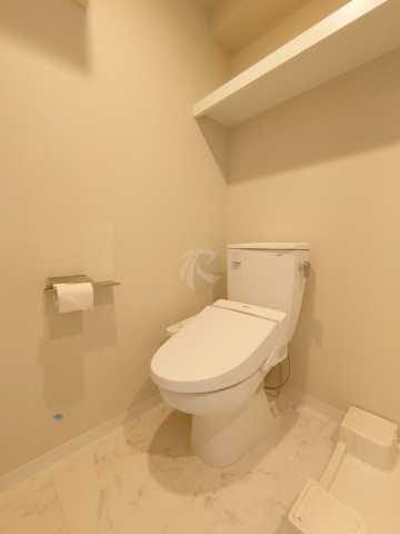 トイレ　AXAS池袋レジデンス