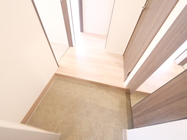 玄関　収納もある玄関です