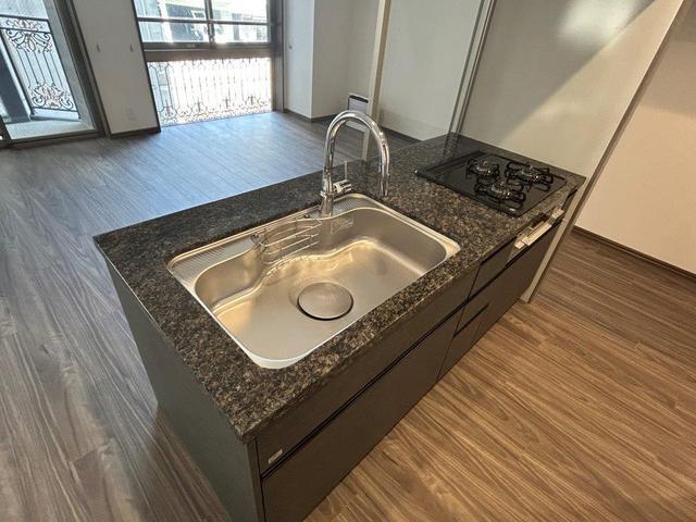 キッチン　システムキッチン