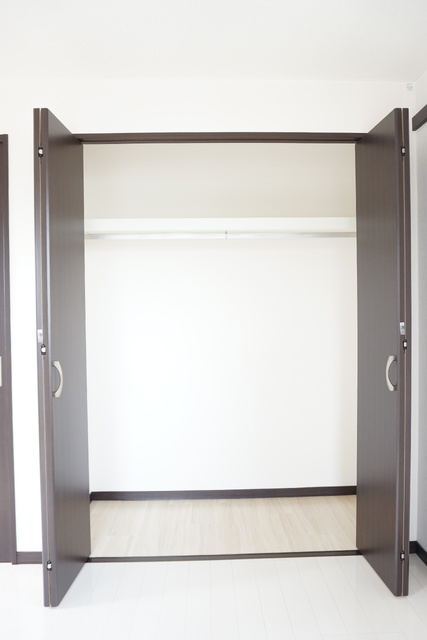 収納　★洋室のクローゼットです★