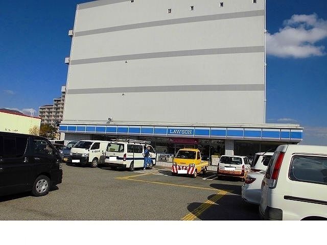 コンビニ　ローソン魚崎南町三丁目店様（コンビニ）まで400m