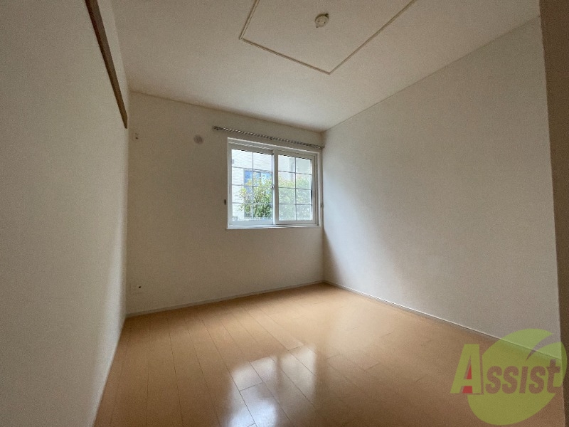 その他部屋・スペース　こちらは寝室です、綺麗でゆっくり休めそうですね１