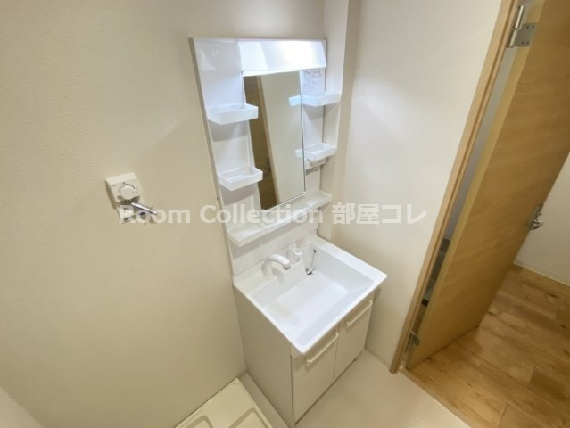 洗面設備　※同物件写真