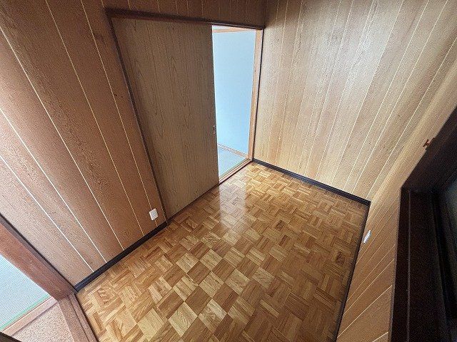 西河野借家の居間写真