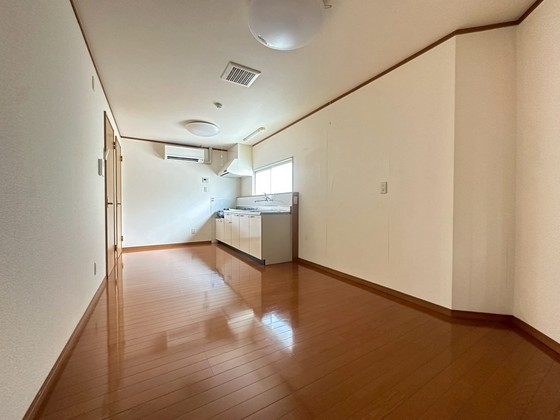 その他　。