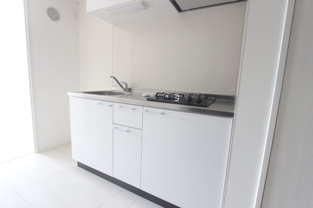 キッチン　写真は同物件他部屋のもの