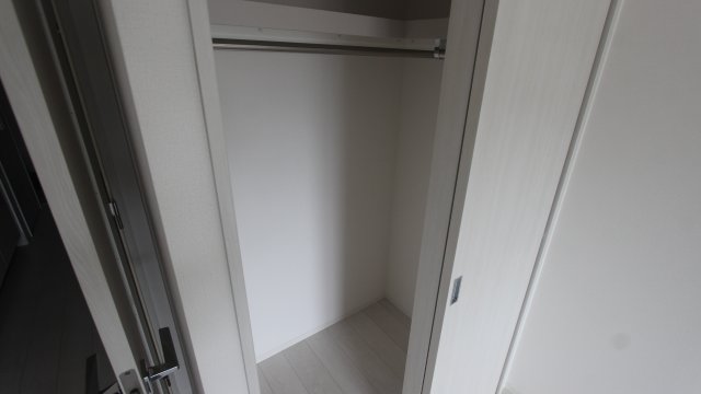 収納　写真は同物件他部屋のもの