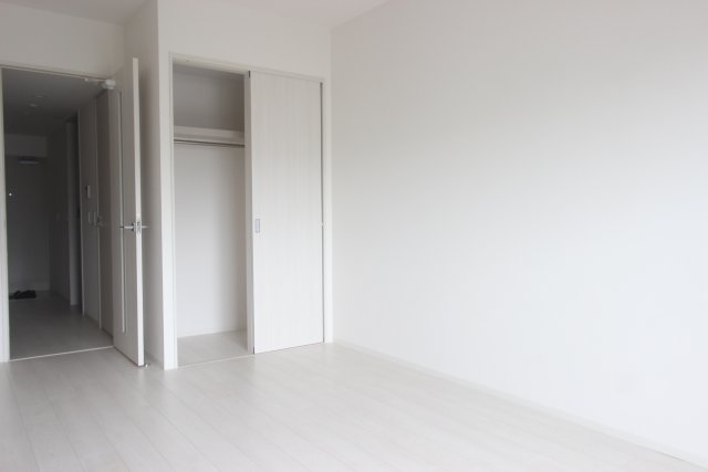 居室・リビング　写真は同物件他部屋のもの