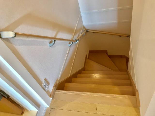 その他部屋・スペース　階段