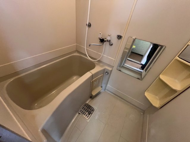 バス・シャワールーム　日々の暮らしに欠かせないお風呂です