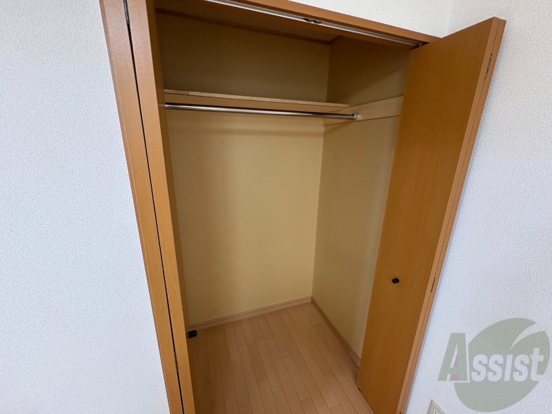 収納　クローゼットがありました。お洋服や荷物はここへ