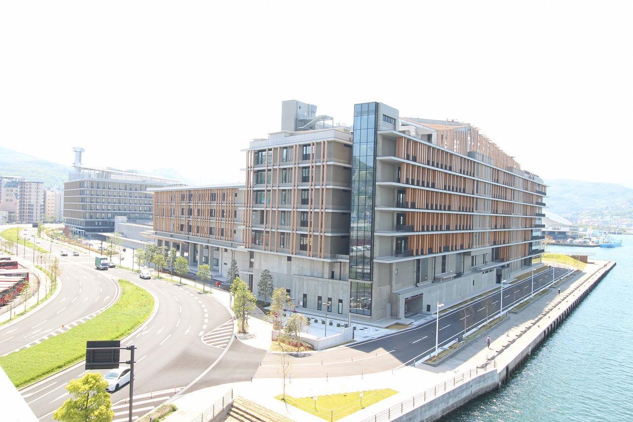 役所　長崎県庁（役所）まで794m