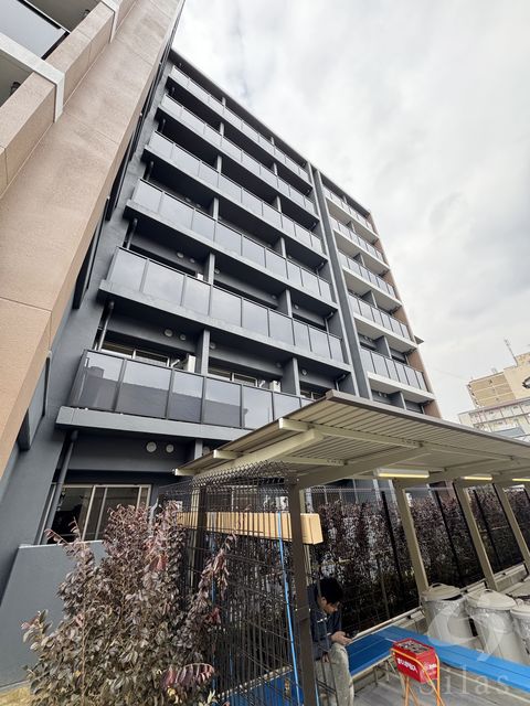 建物外観　建築中