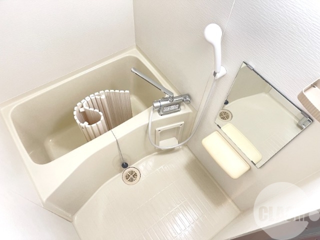 バス・シャワールーム　浴室乾燥機付きバス♪