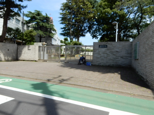 小学校　東京学芸大附属世田谷小学校（小学校）まで929m